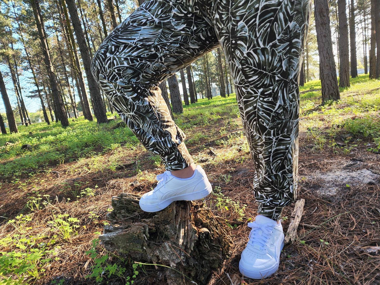 Olivia Twinset (leaf print)